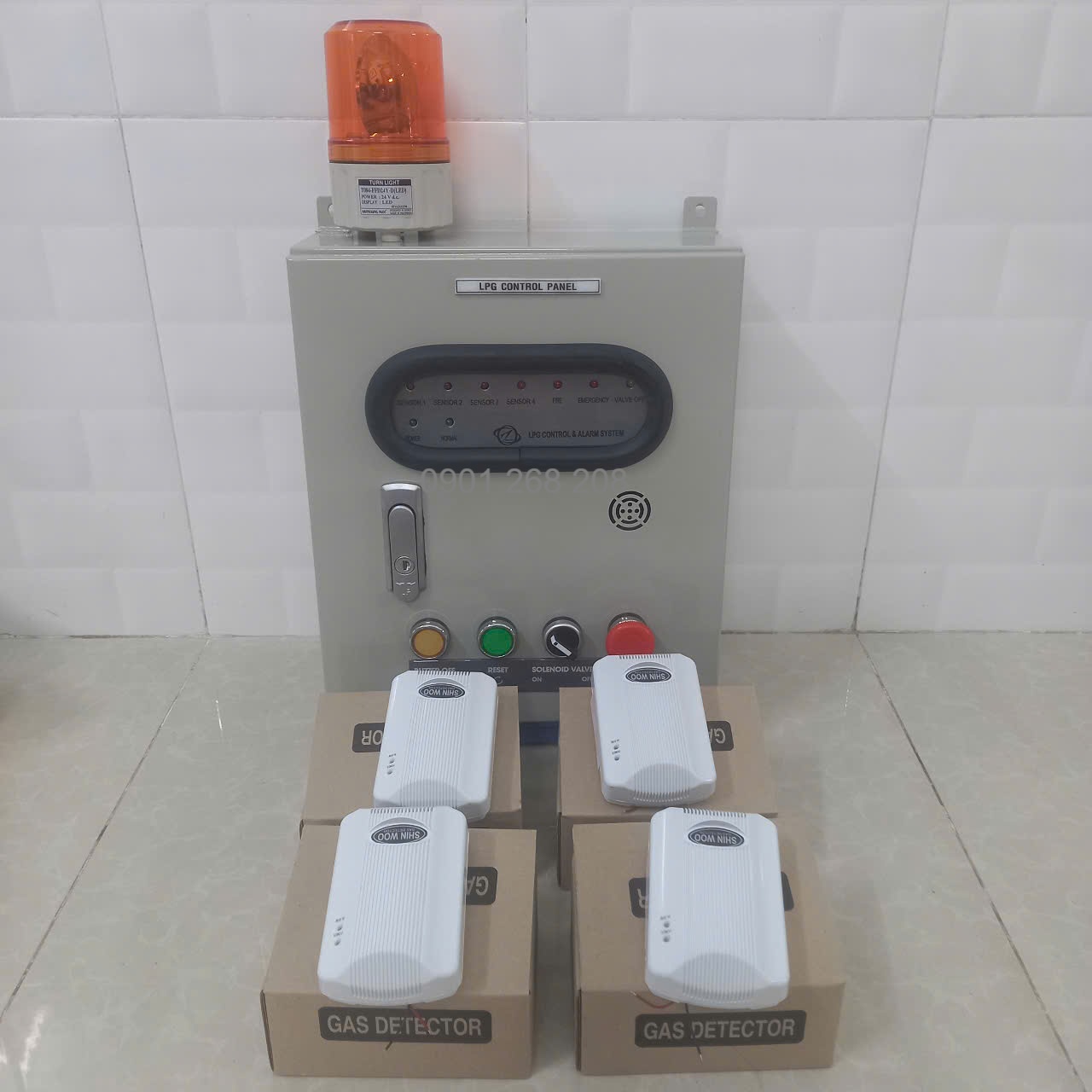 tủ báo rò gas 4 kênh đầu dò